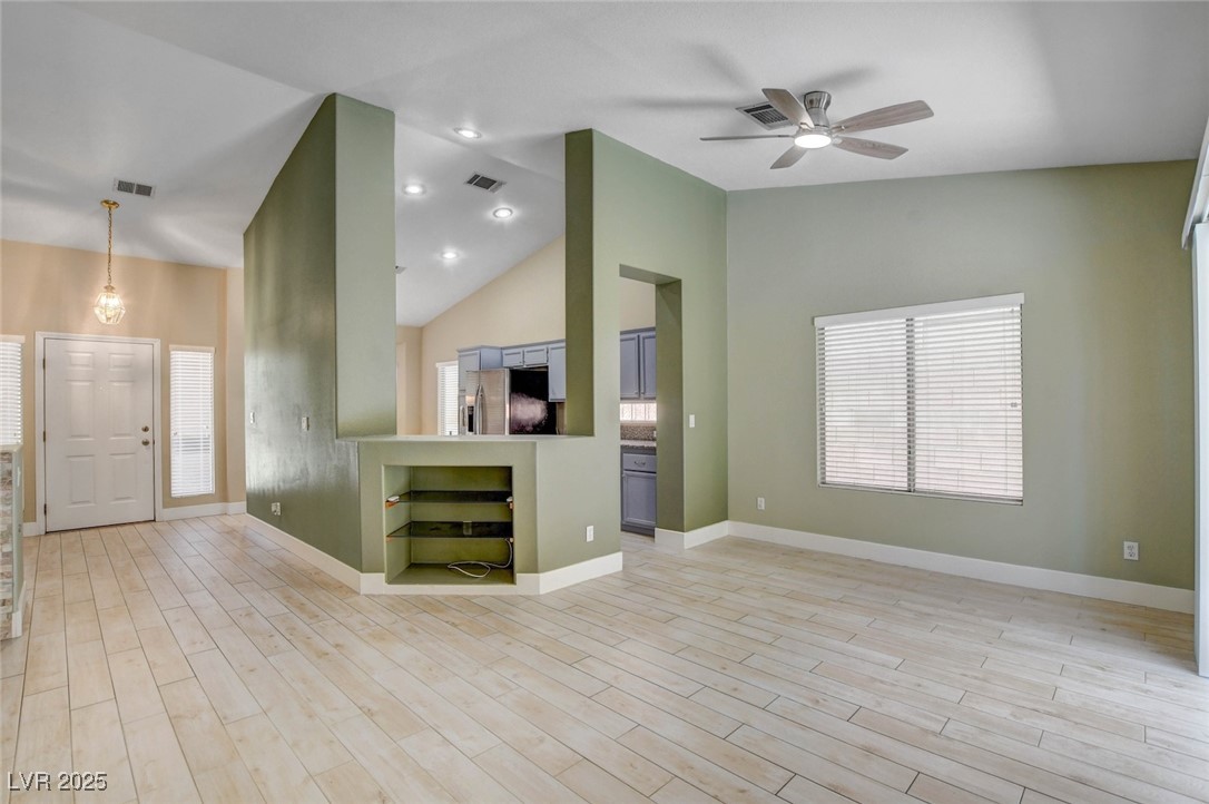 1852 Mount Carmel Avenue