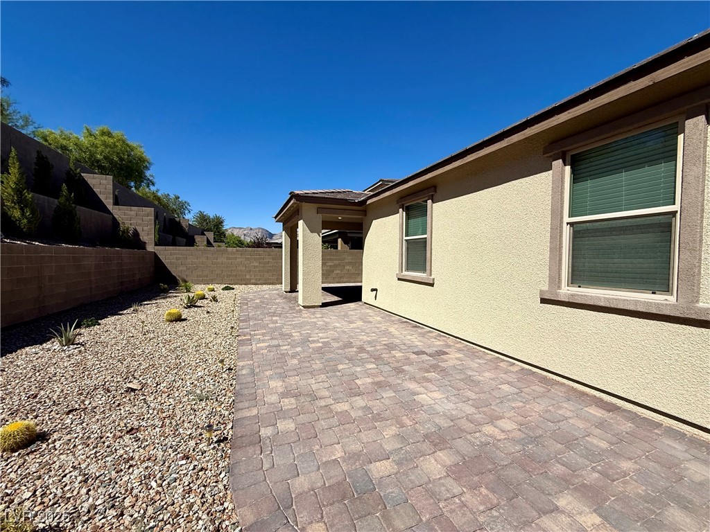 367 American Dipper Street