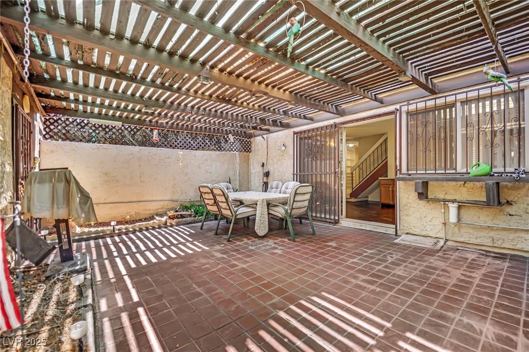 3309 China Drive