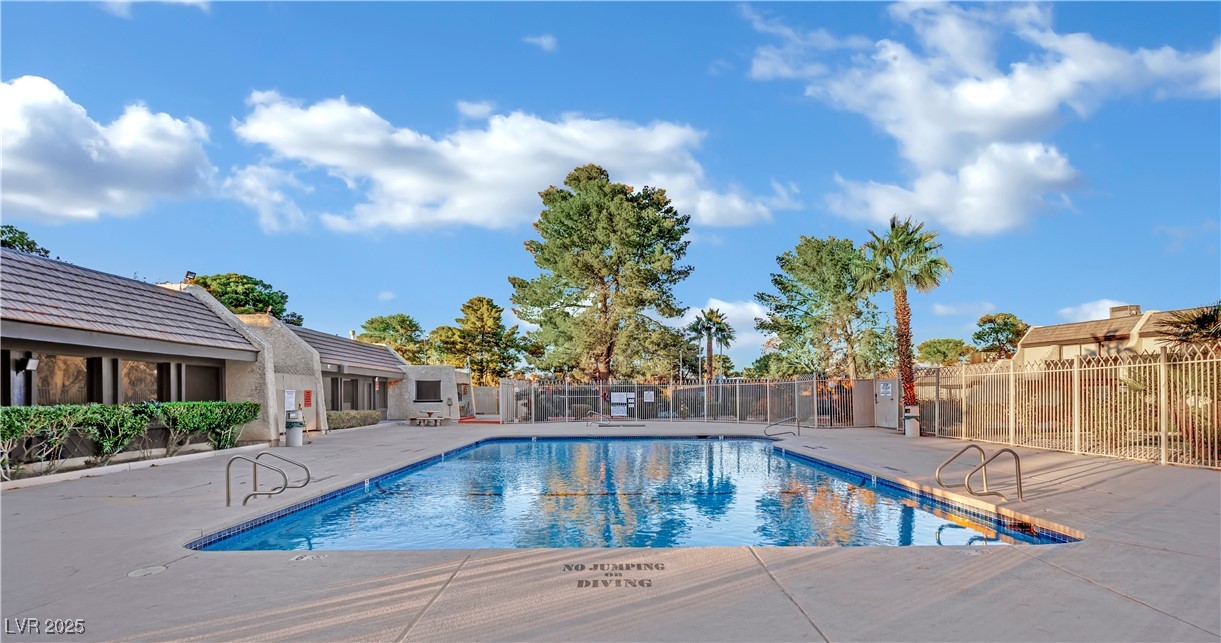 3309 China Drive