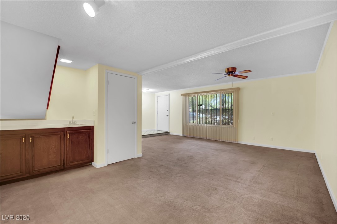 3309 China Drive