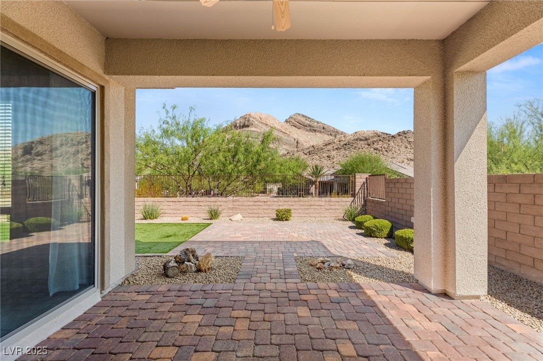 10890 Red Yucca Drive