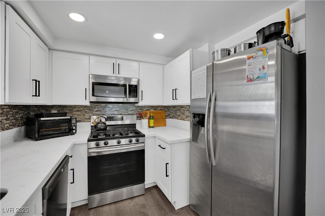 3959 Salisbury Place