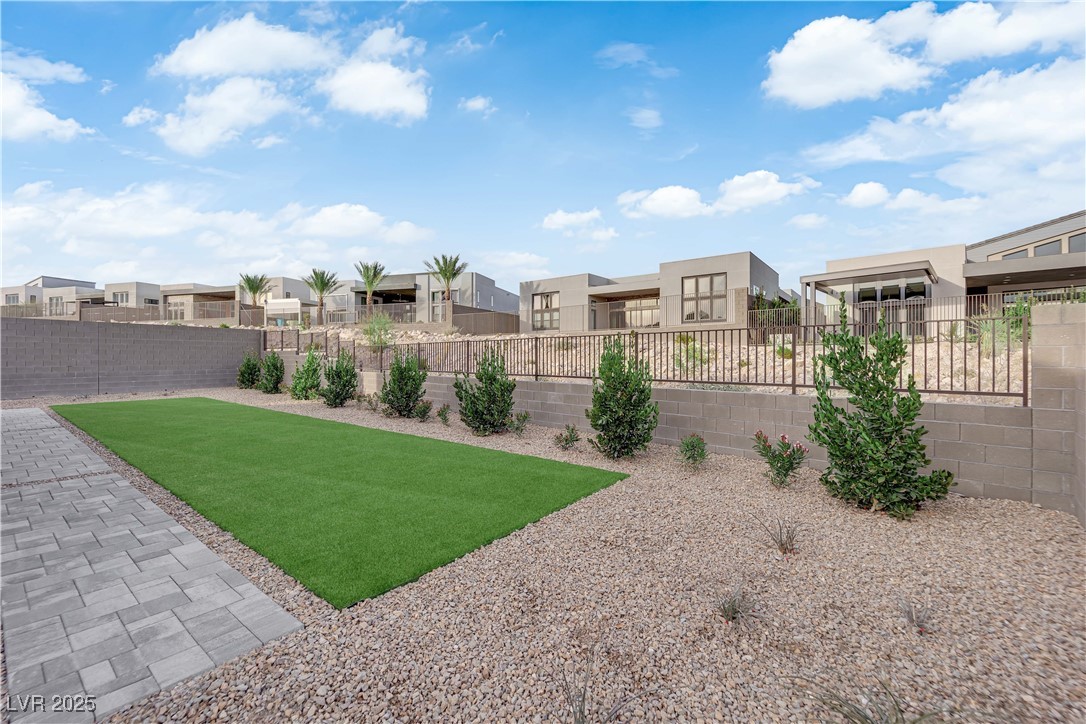 11032 Rolling Vista Drive