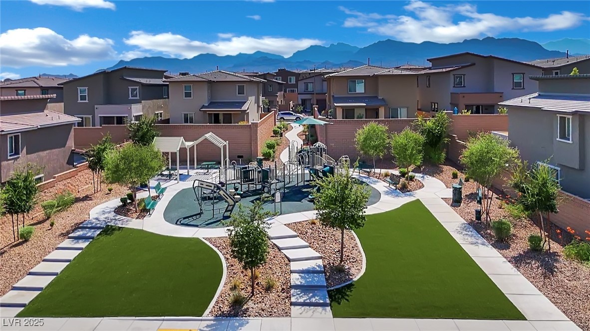 8907 Roadrunner Ravine Street