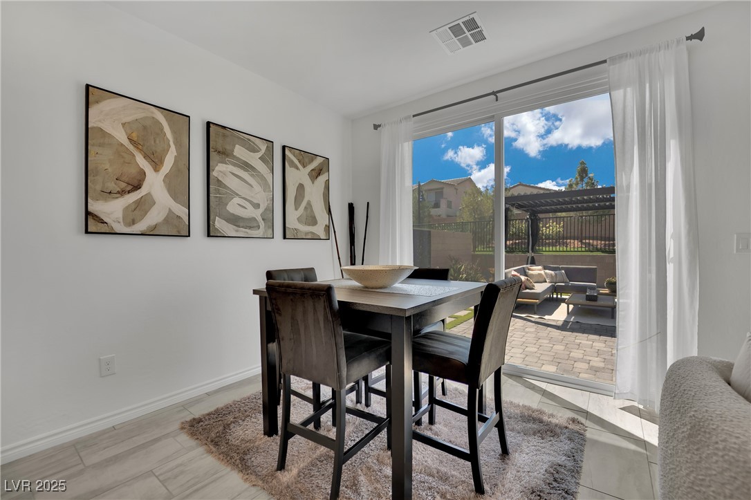 8907 Roadrunner Ravine Street