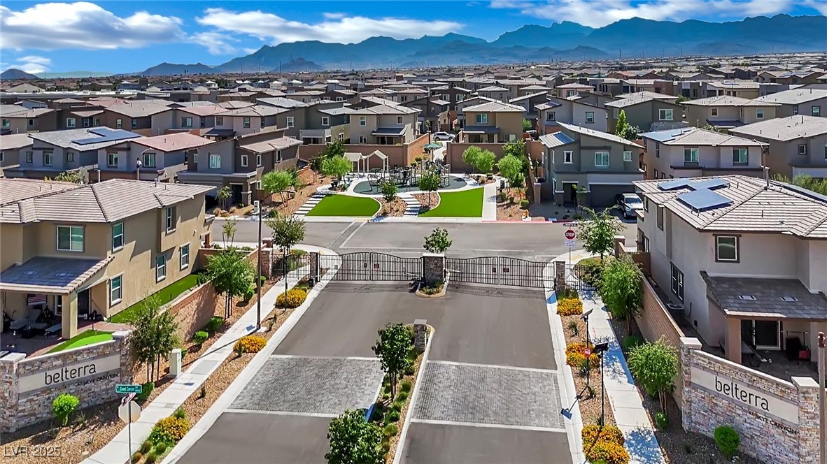 8907 Roadrunner Ravine Street