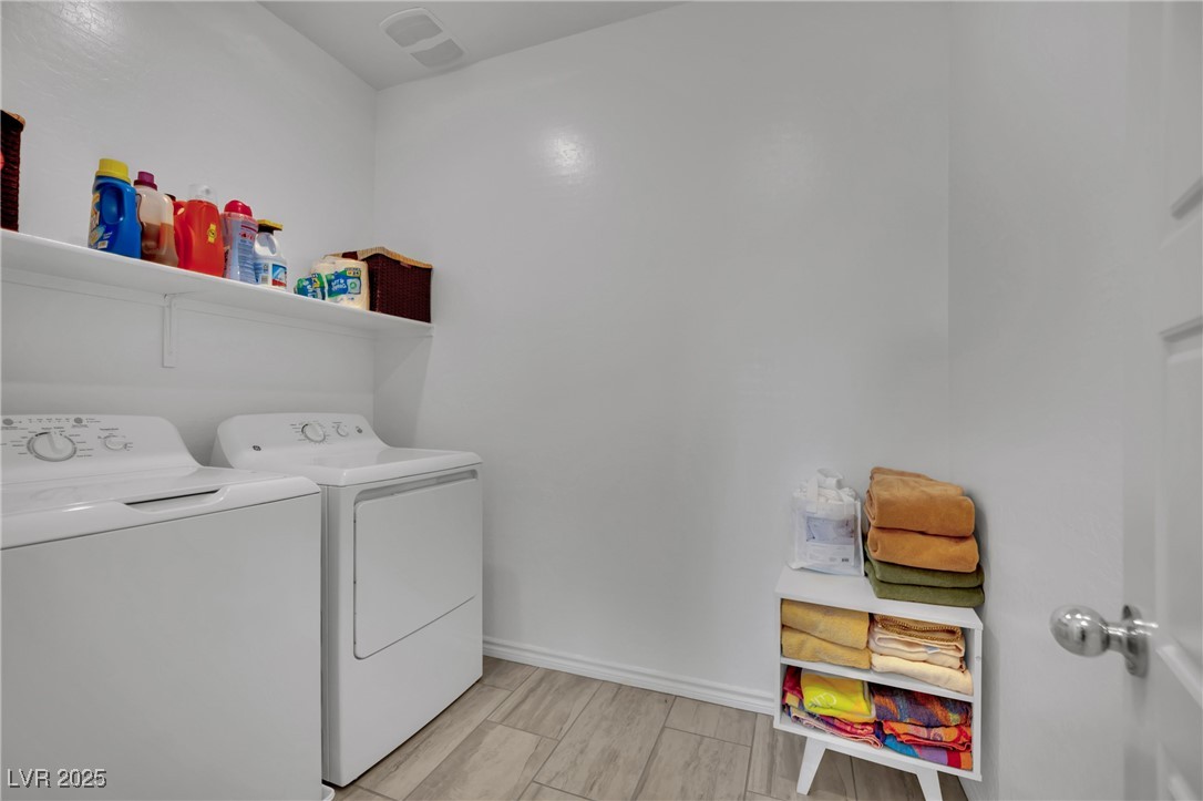 8907 Roadrunner Ravine Street