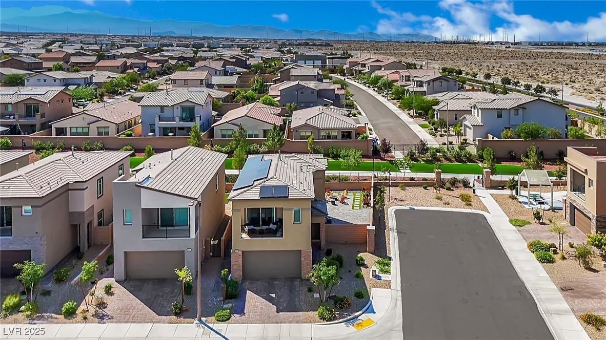 8907 Roadrunner Ravine Street