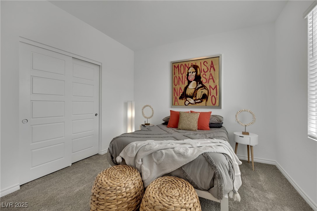 8907 Roadrunner Ravine Street