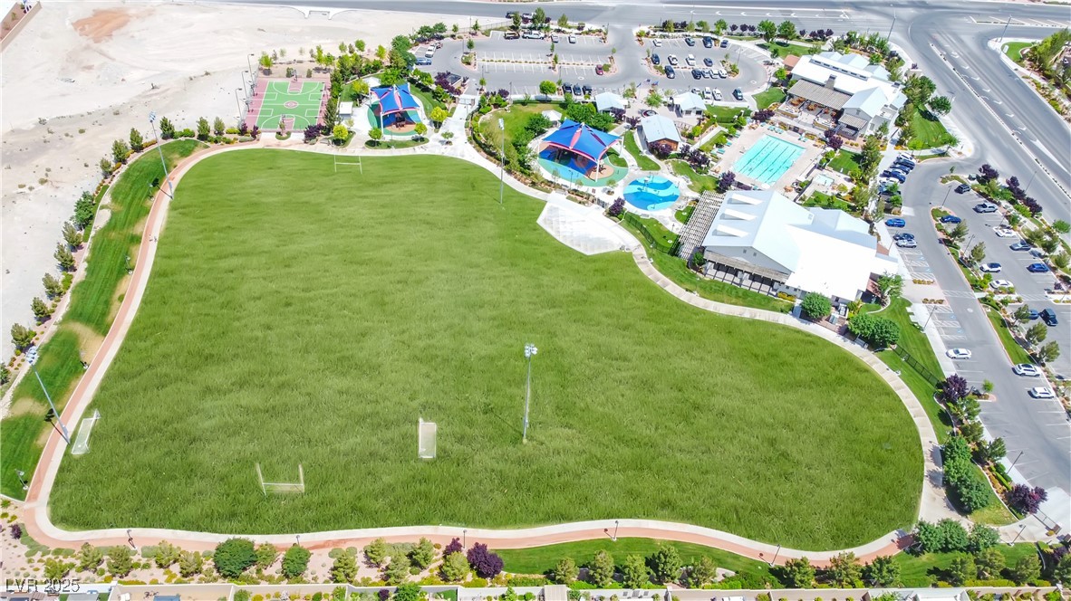 8907 Roadrunner Ravine Street