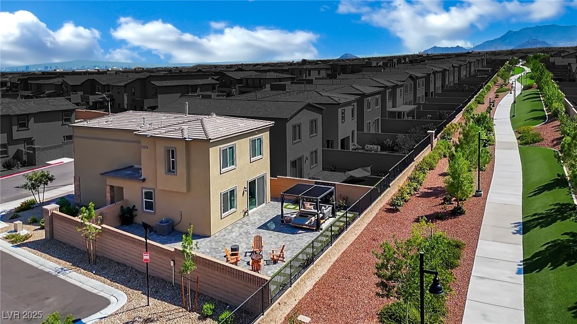 8907 Roadrunner Ravine Street