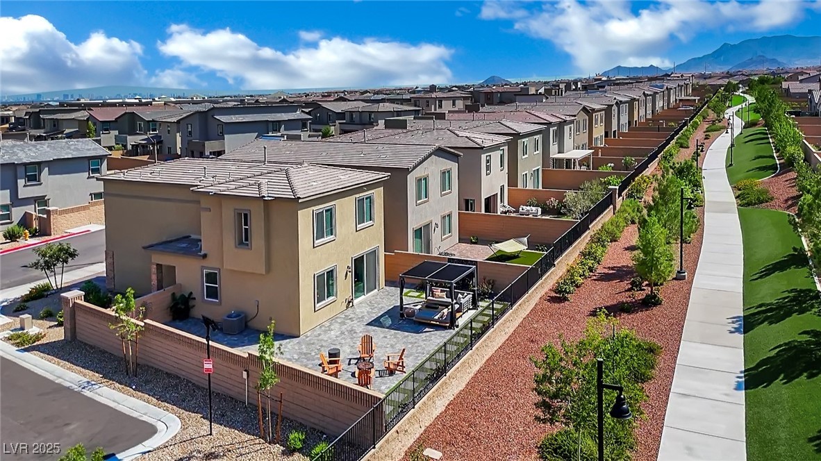 8907 Roadrunner Ravine Street