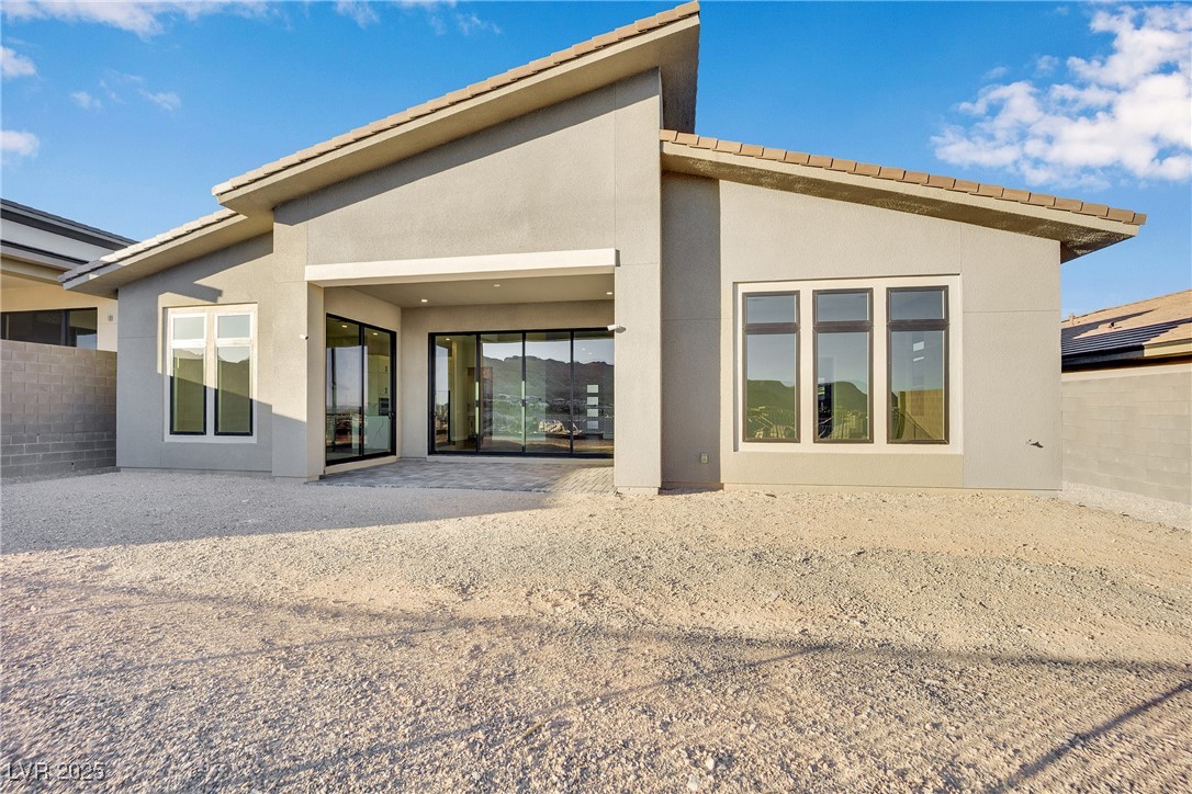 11079 Rolling Vista Drive