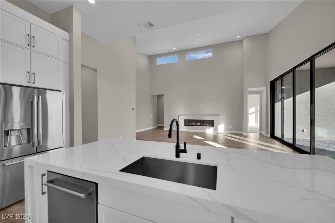 11079 Rolling Vista Drive