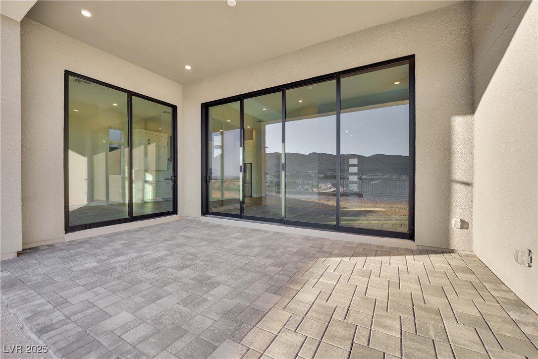 11079 Rolling Vista Drive