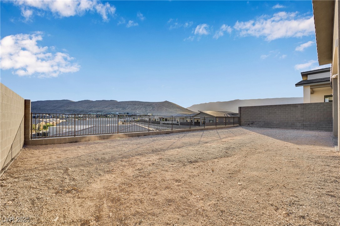 11079 Rolling Vista Drive