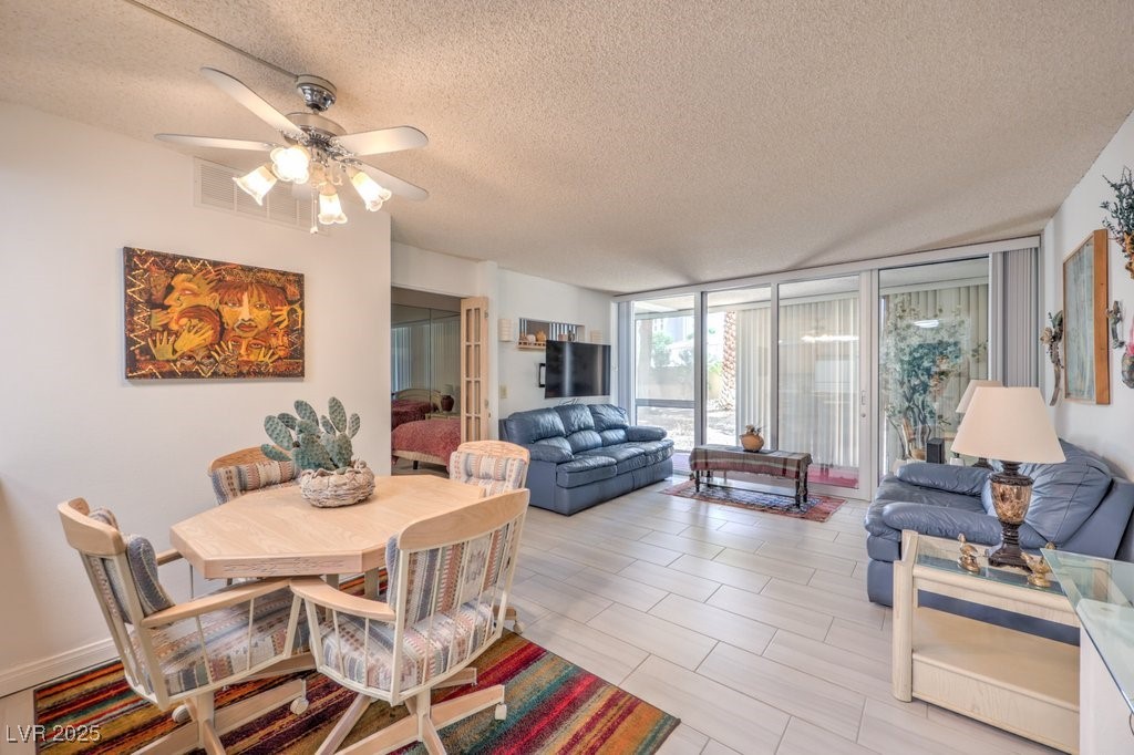 205 East Harmon Avenue 121