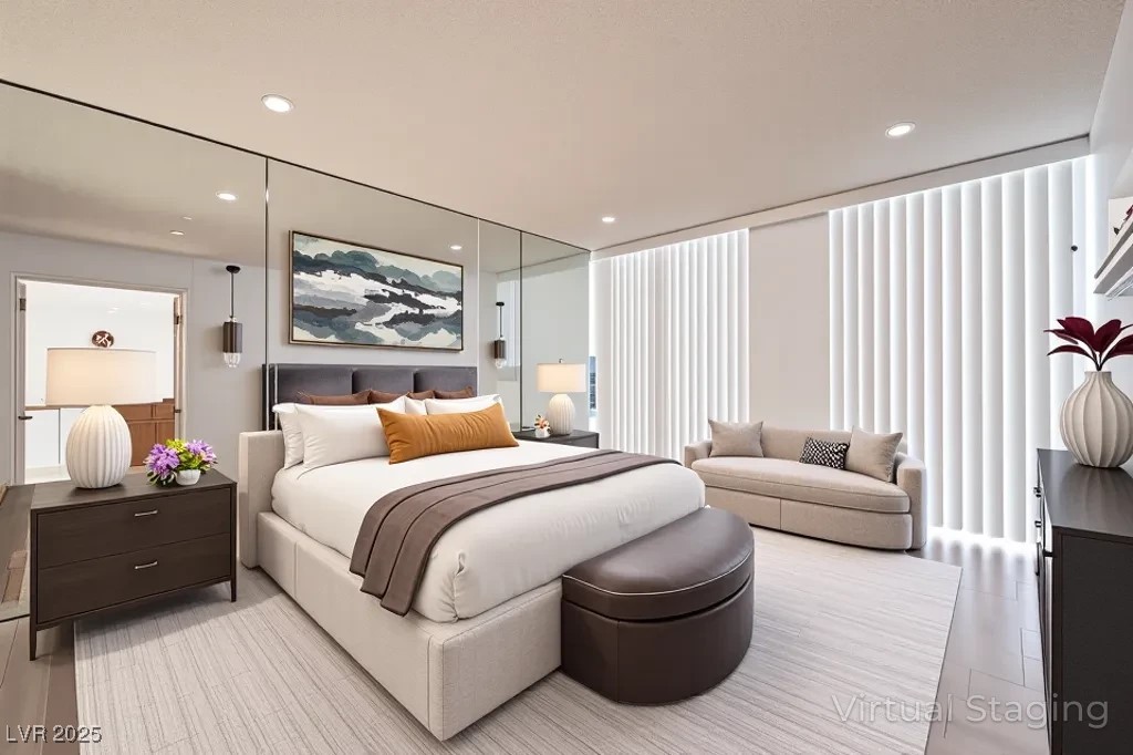 205 East Harmon Avenue 121