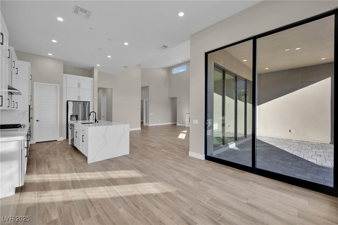 11079 Rolling Vista Drive