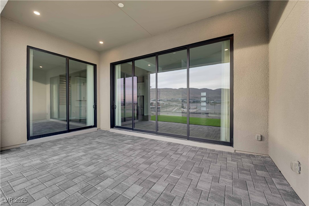 11079 Rolling Vista Drive