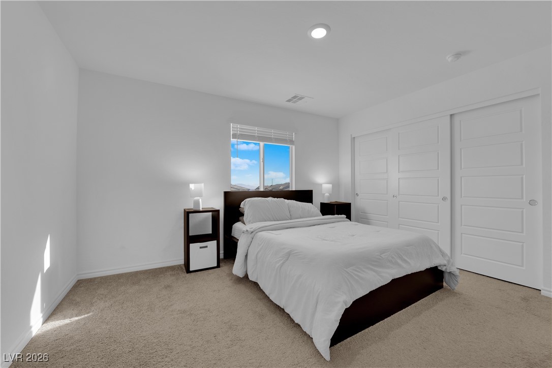 6200 Foxes Dale Street