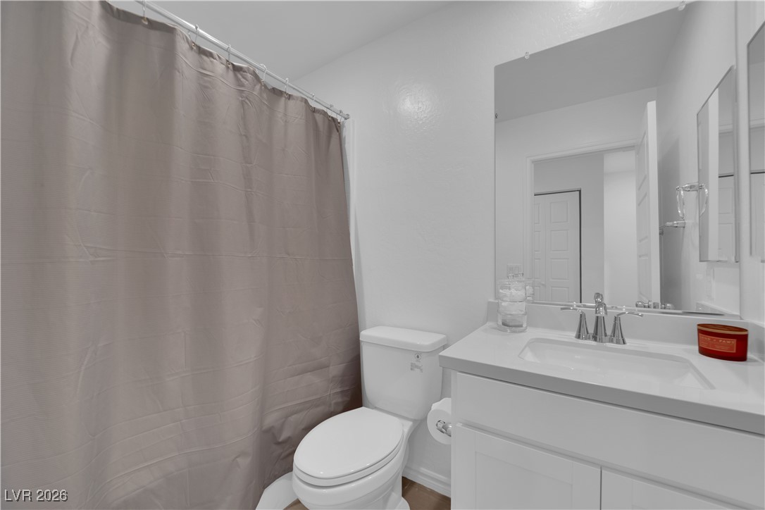 6200 Foxes Dale Street