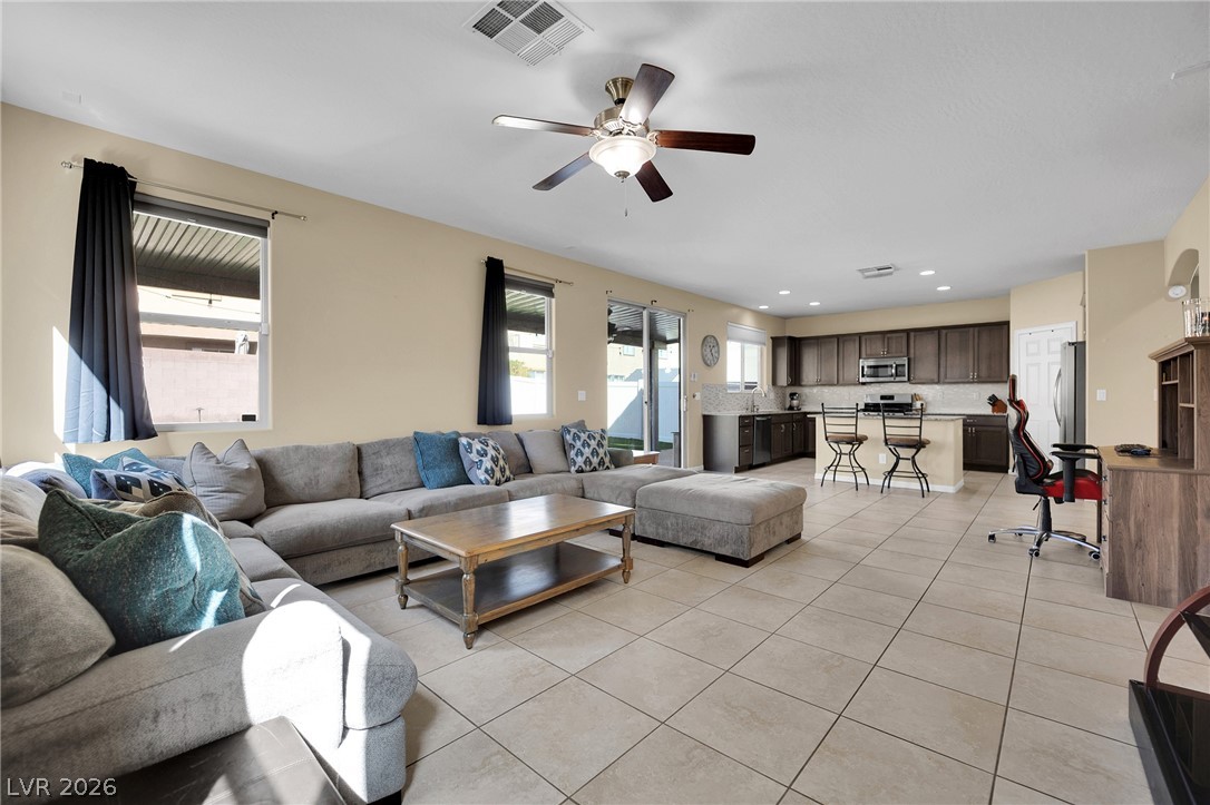 4060 Free Bird Crest Avenue