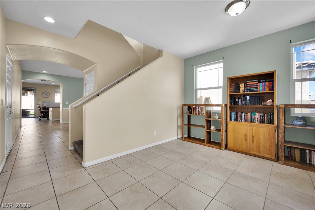 4060 Free Bird Crest Avenue