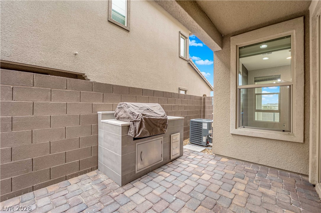 11665 Redwood Mountain Avenue