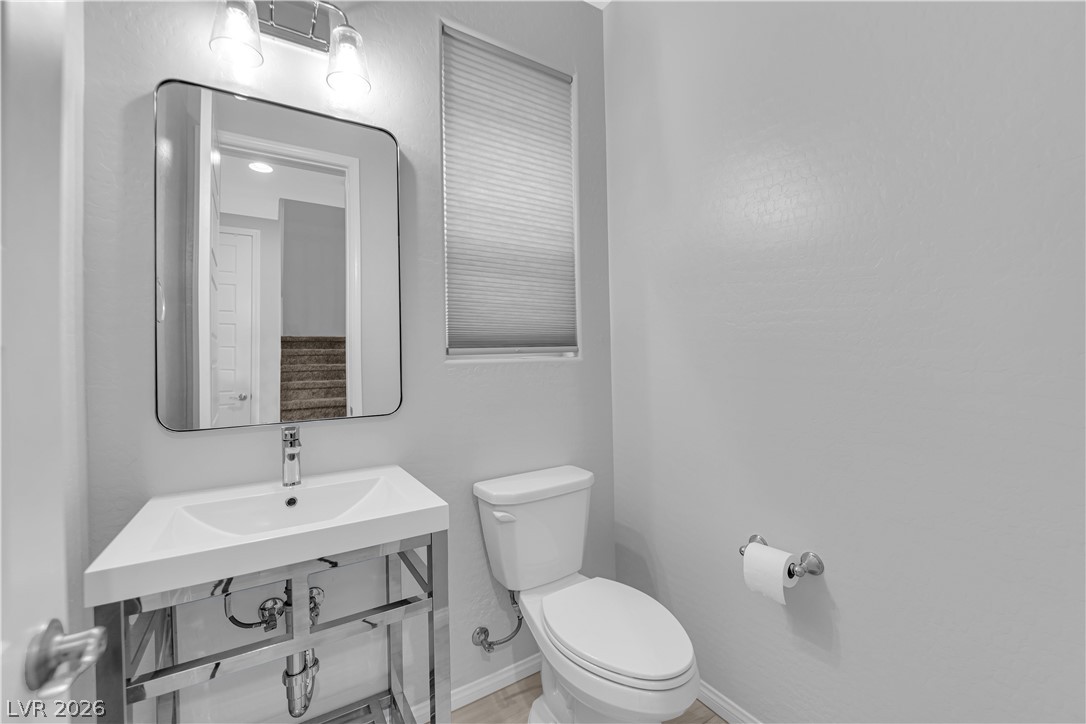 11665 Redwood Mountain Avenue