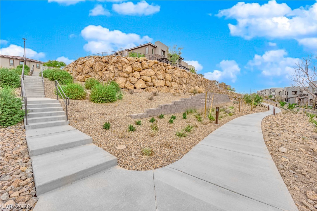 11665 Redwood Mountain Avenue