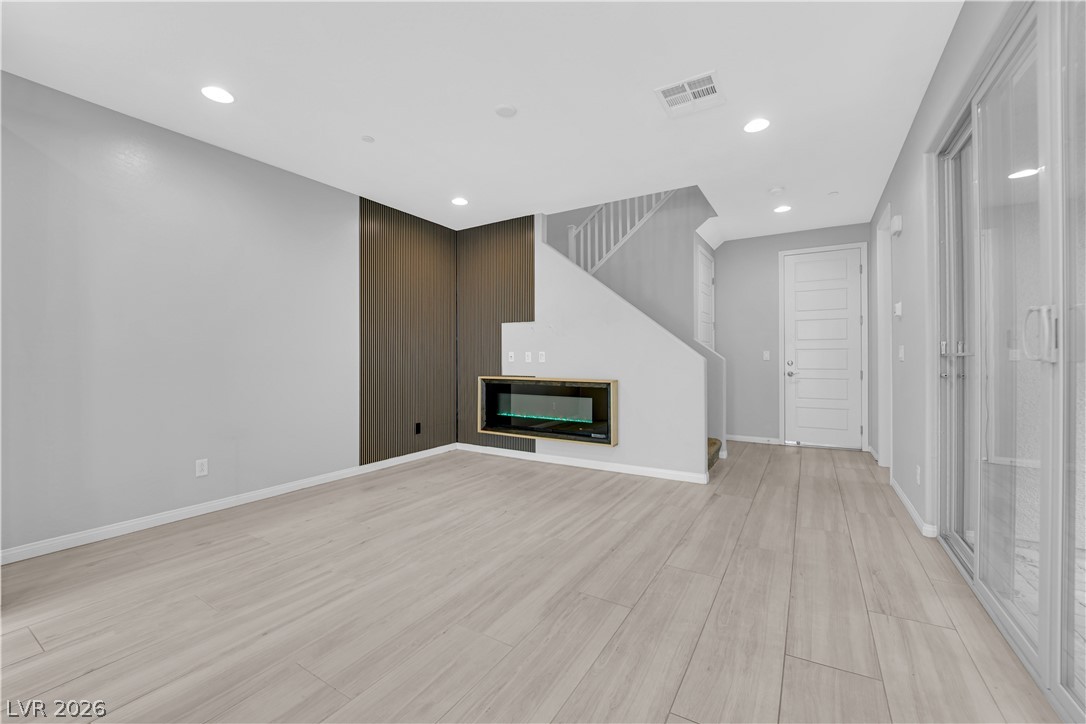 11665 Redwood Mountain Avenue