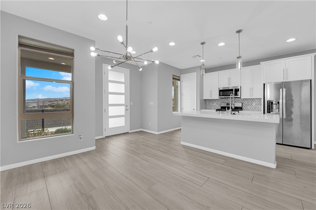 11665 Redwood Mountain Avenue