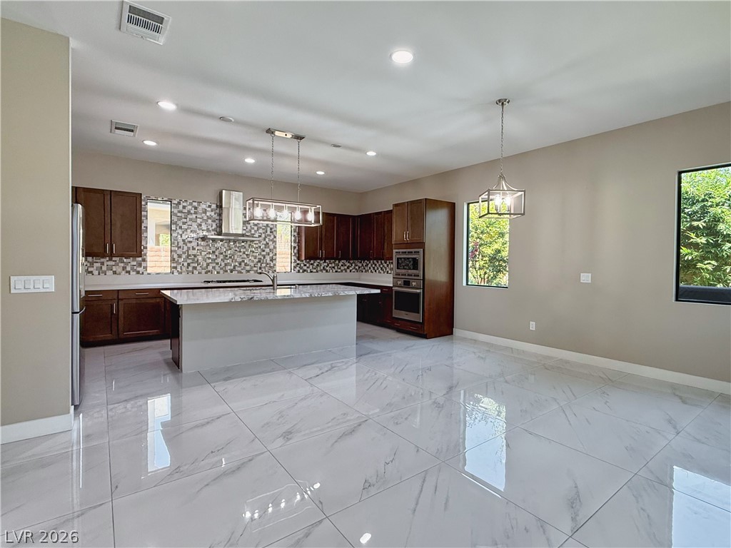 2 Sugarberry Lane