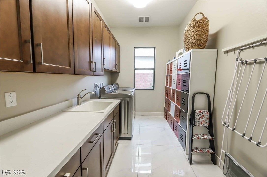 2 Sugarberry Lane