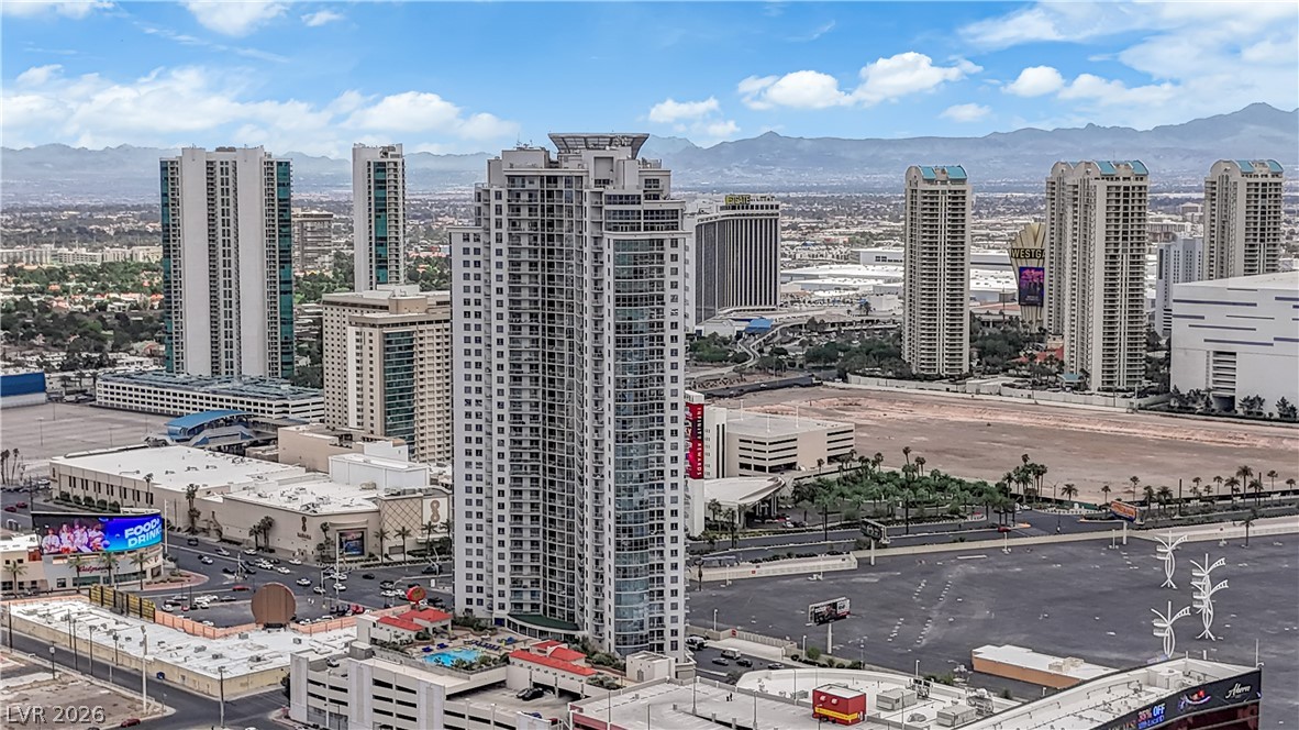200 West Sahara Avenue 3412