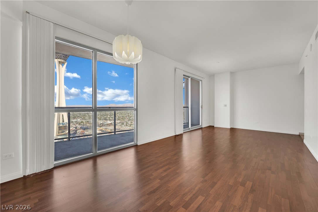 200 West Sahara Avenue 3412