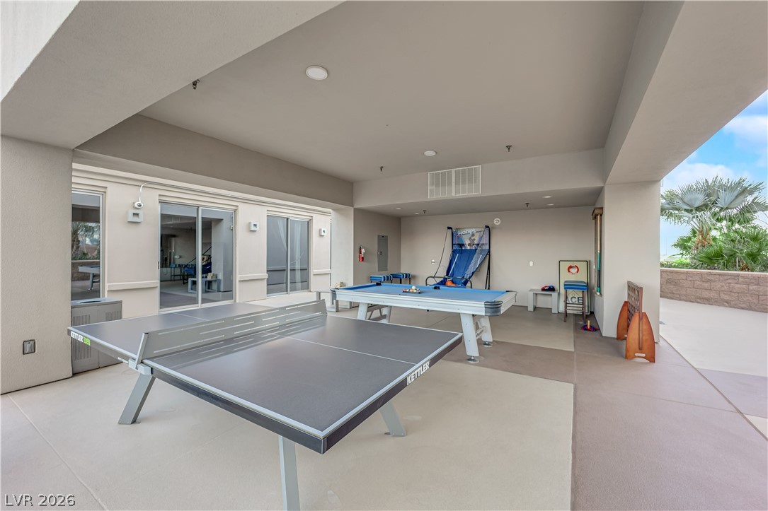 200 West Sahara Avenue 3412