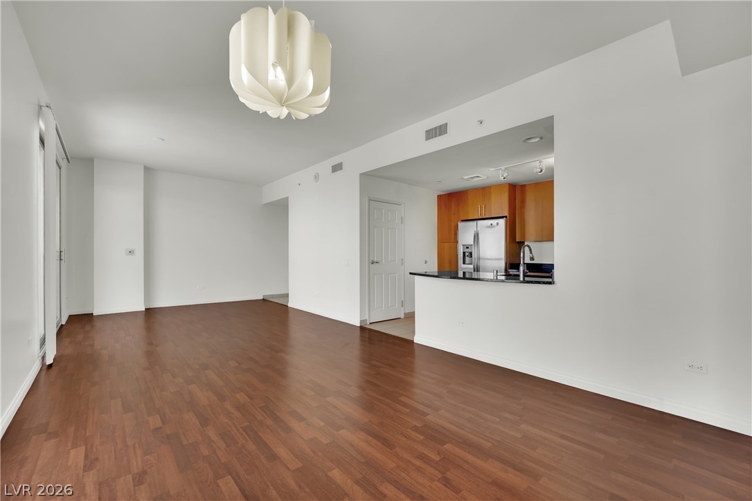 200 West Sahara Avenue 3412