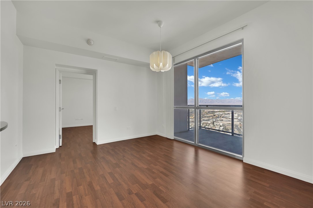200 West Sahara Avenue 3412