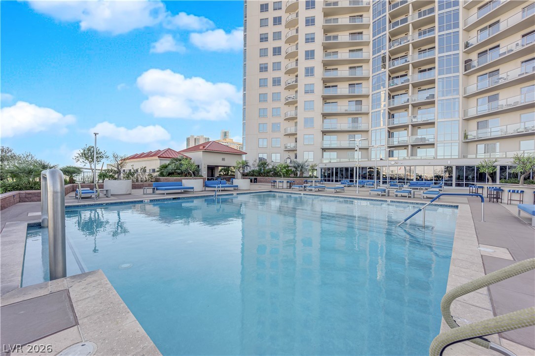 200 West Sahara Avenue 3412
