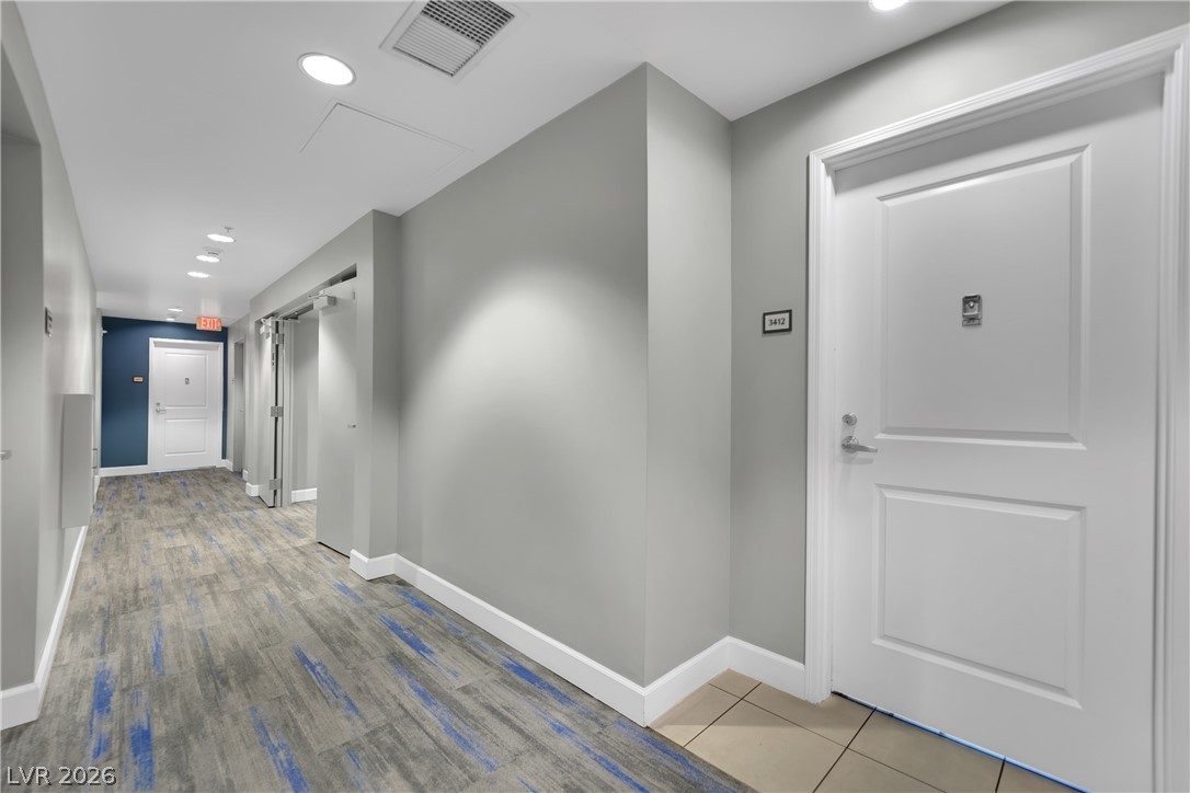 200 West Sahara Avenue 3412