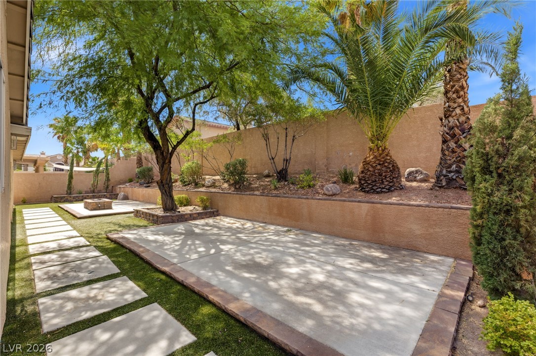 2267 Alanhurst Drive