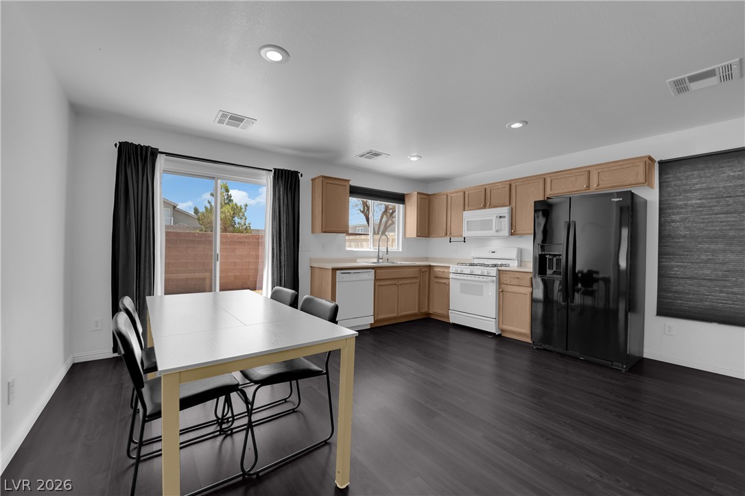 5079 Desert Dandelion Court