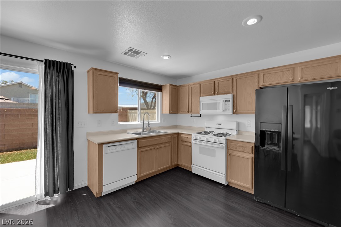 5079 Desert Dandelion Court