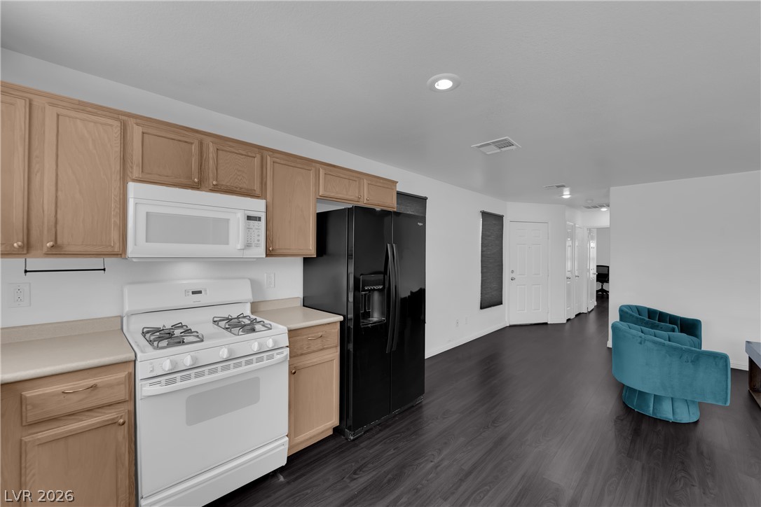 5079 Desert Dandelion Court