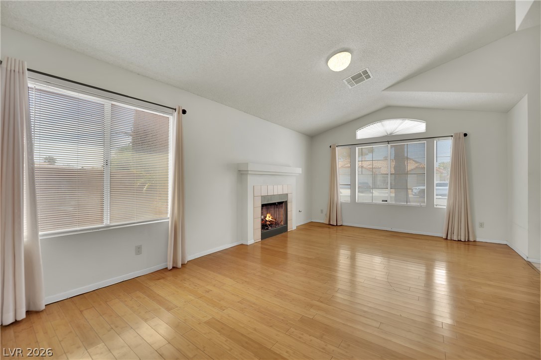 5132 El Nino Lane
