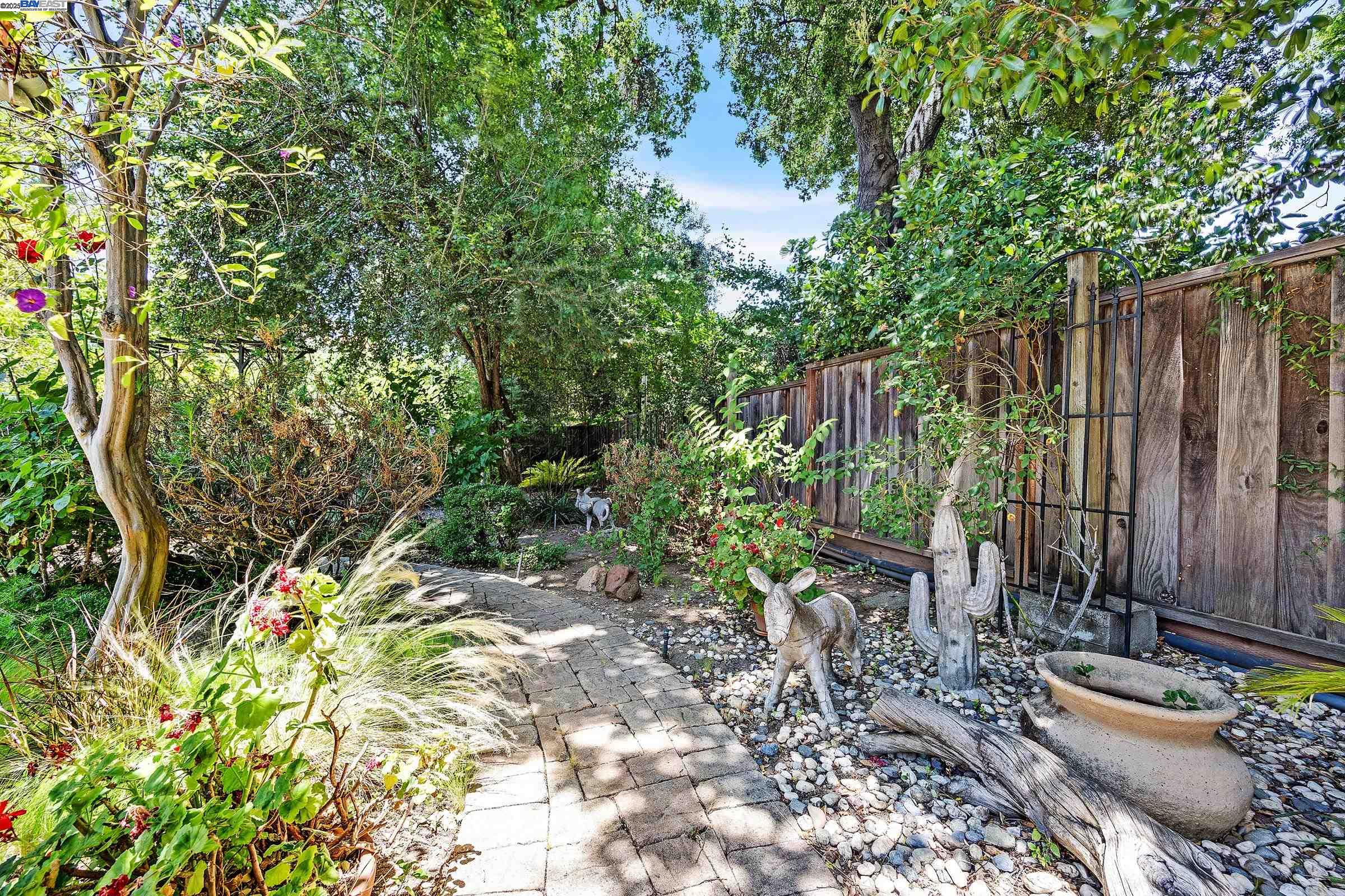 2849 Mi Elana Cir