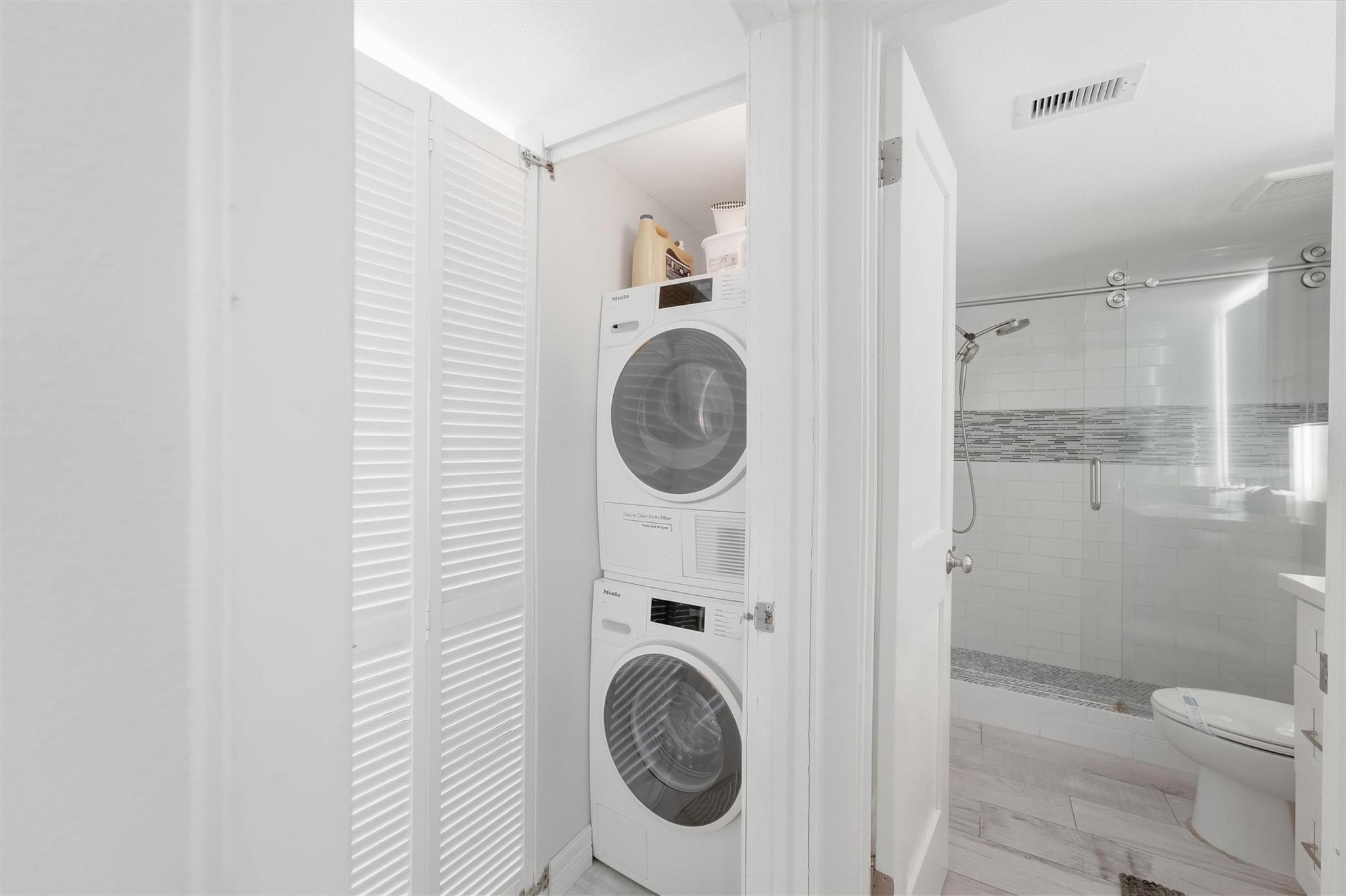7310 Seawall Boulevard # 1105